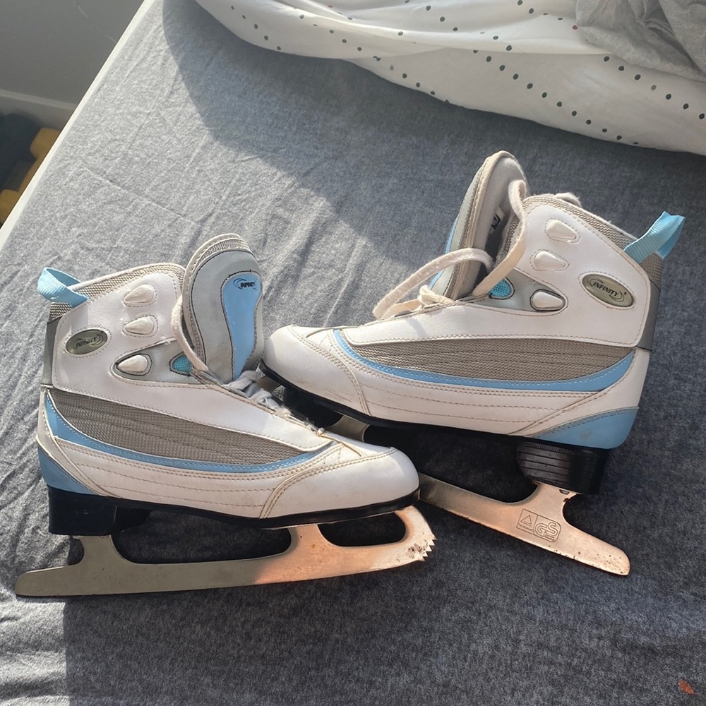 Infinity SOFT FIGURE SKATE/ICE SKATE